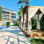 Sa Apartments! Luxury 1bd アパート *