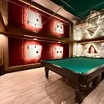 Sa Apartments! Luxury 1bd アパート *